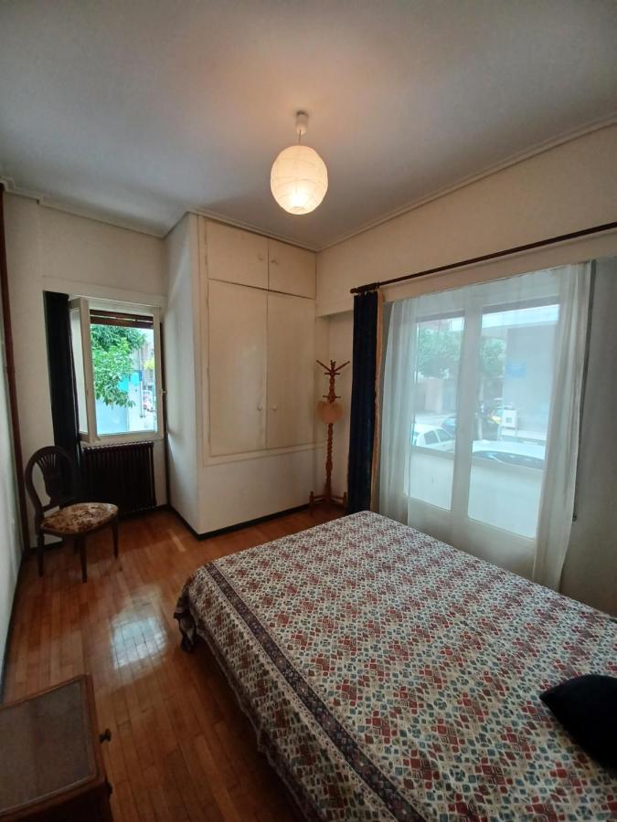 Charming Apartment In The Neighborhood Of Pangrati Athens Luaran gambar